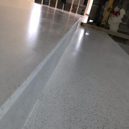 Mapei Ultratop white (pulēts)