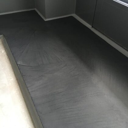 Mikro cementa segums